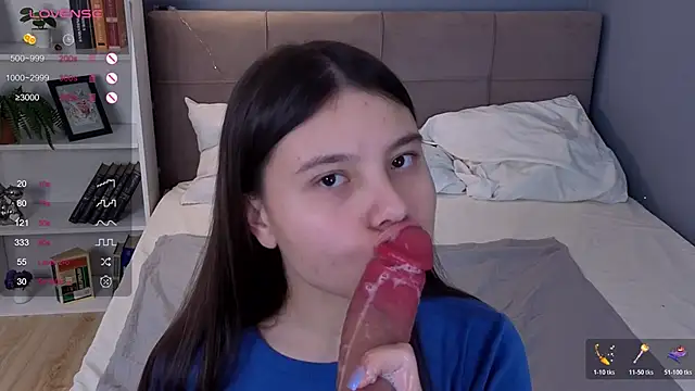 Nancy Wall online show from November 17, 5:08 pm