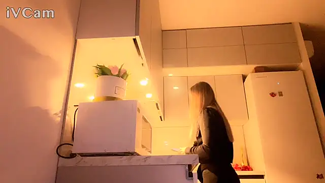 Snapshot of Biryanna chatting on February 15, 9:55 pm Biryanna online show from February 15, 9:55 pm