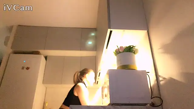 Snapshot of Biryanna chatting on February 18, 9:55 pm Biryanna online show from February 18, 9:55 pm