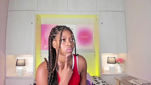 Snapshot of MaraBaker chatting on February 11, 11:26 am MaraBaker online show from February 11, 11:26 am