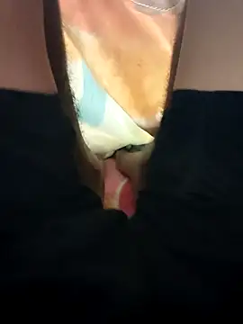 Rayangiss online show from February 22, 7:45 pm