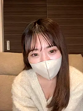 Snapshot of yura_ra_ra chatting on November 30, 1:04 pm yura ra ra online show from November 30, 1:04 pm