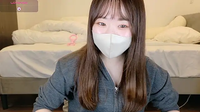 yura ra ra online show from May 12, 1:19 pm