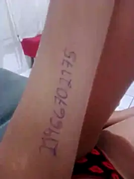 Camilanifeta online show from March 21, 12:10 pm