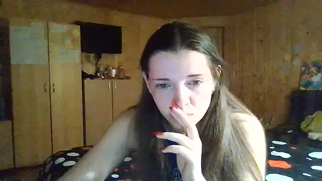 AmeliieLaFleur online show from March 6, 9:00 pm