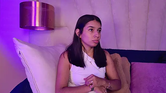 AlyssaRay online show from November 23, 4:51 pm