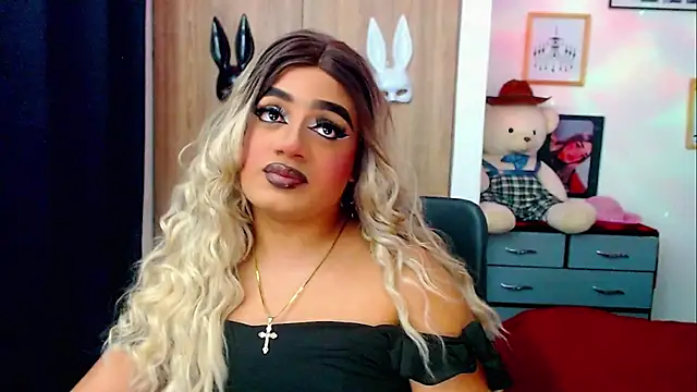 Sofiabigcock22 online show from December 19, 4:52 am