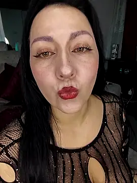 kitten25-hott online show from October 14, 12:22 am