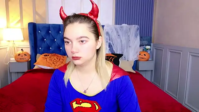 Snapshot of Dana_Beck chatting on October 31, 8:43 pm Dana Beck online show from October 31, 8:43 pm