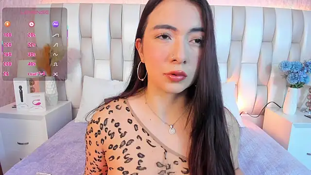 Ari lynn  online show from December 17, 5:35 am