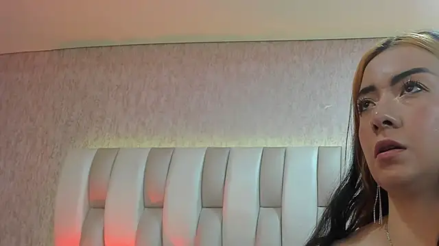 Ari lynn  online show from March 19, 3:10 am