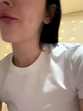  LovelyDana  online show from December 4, 8:39 pm