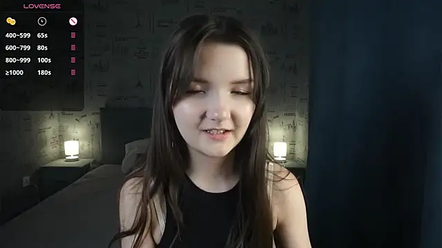  Cute World  online show from October 17, 9:28 pm