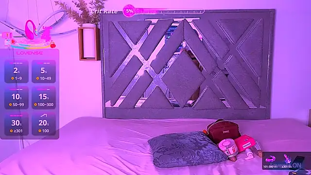 amber love03 online show from October 17, 12:01 am