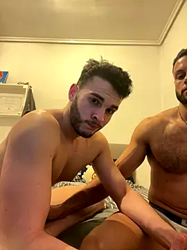 Camaraman05 online show from October 18, 6:05 am