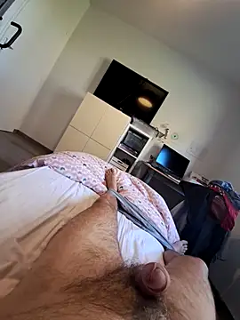 Snapshot of nico33000a chatting on November 3, 8:59 am nico33000a online show from November 3, 8:59 am