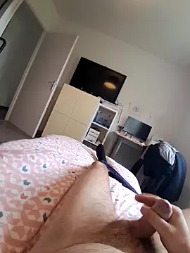 Snapshot of nico33000a chatting on November 28, 12:52 pm nico33000a online show from November 28, 12:52 pm