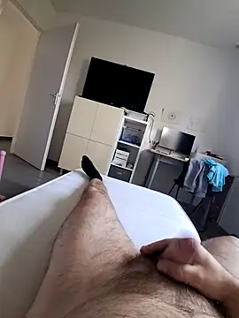 Snapshot of nico33000a chatting on December 1, 1:49 pm nico33000a online show from December 1, 1:49 pm