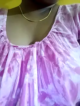 ITZ YUVIKA online show from October 30, 2:07 pm