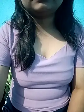 Snapshot of Model_Show01 chatting on October 27, 4:33 pm Model Show01 online show from October 27, 4:33 pm