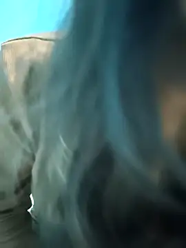 Snapshot of Model_Show01 chatting on December 14, 8:57 pm Model Show01 online show from December 14, 8:57 pm