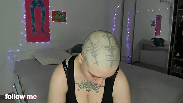 len be online show from November 12, 11:10 am