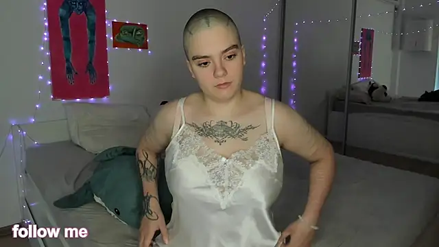 len be online show from November 13, 11:09 am