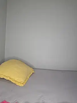 certifiedhottie2025 online show from March 25, 6:08 am