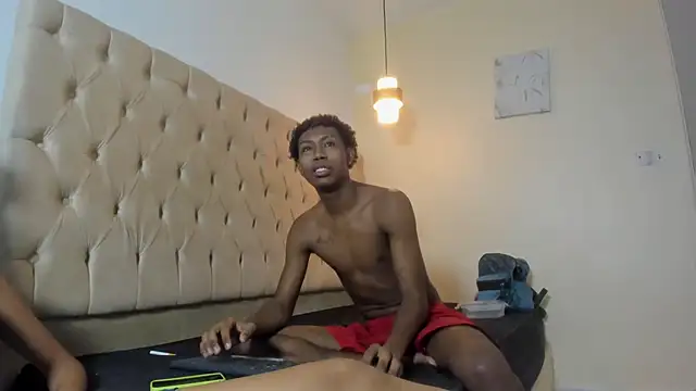 Hotblosson online show from November 4, 4:28 pm