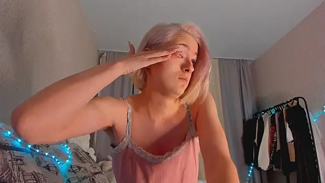 EdenVixen online show from November 18, 3:38 pm