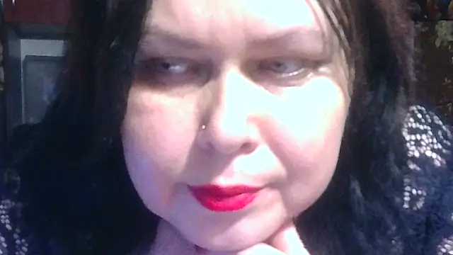 CharleeKendall online show from November 23, 12:49 pm