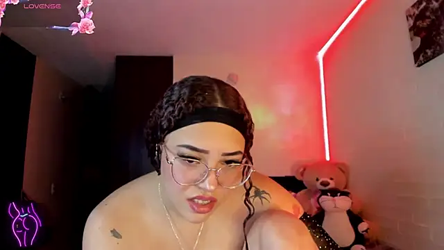 Lizz martins online show from October 29, 2:14 am