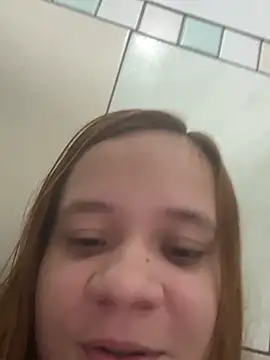 Snapshot of ruivinhadancer chatting on November 1, 2:24 am ruivinhadancer online show from November 1, 2:24 am