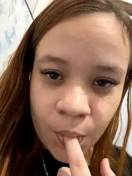 Snapshot of ruivinhadancer chatting on November 14, 6:17 pm ruivinhadancer online show from November 14, 6:17 pm