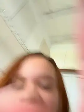 Snapshot of ruivinhadancer chatting on November 26, 1:12 pm ruivinhadancer online show from November 26, 1:12 pm