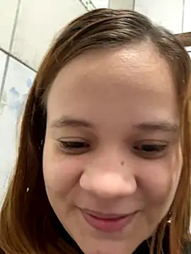 Snapshot of ruivinhadancer chatting on December 2, 7:47 am ruivinhadancer online show from December 2, 7:47 am