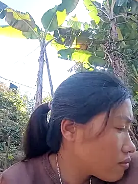 -Paige- online show from November 29, 6:49 am