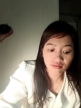 -Paige- online show from February 3, 7:24 am