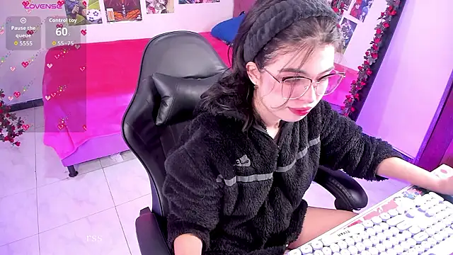 selina lovers  online show from March 9, 4:27 am