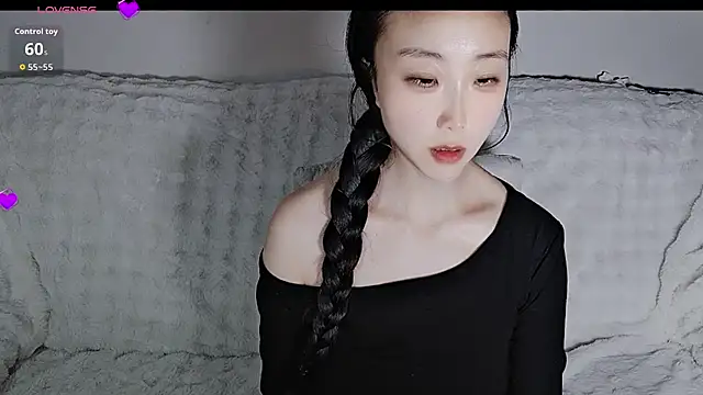 hyp0crite online show from March 5, 1:40 pm