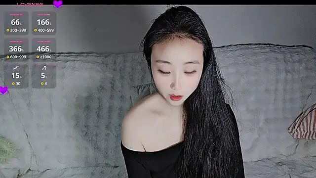 hyp0crite online show from March 8, 3:05 pm