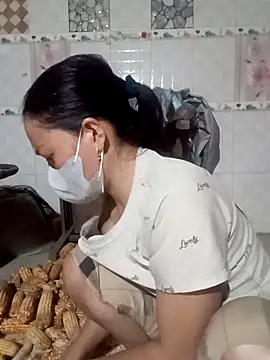 nat-tri online show from October 15, 10:37 am