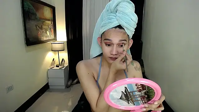 Snapshot of TSJaninexx chatting on February 1, 9:19 am TSJaninexx online show from February 1, 9:19 am