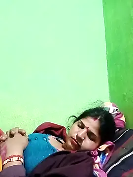 Karishma cute online show from November 29, 4:54 pm