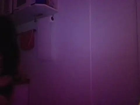 miapink33 online show from November 13, 2:32 am