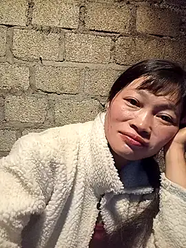 siusiu-00 online show from November 11, 8:20 pm