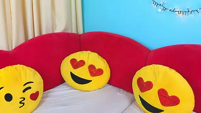 Soft Lilly online show from February 24, 6:11 am