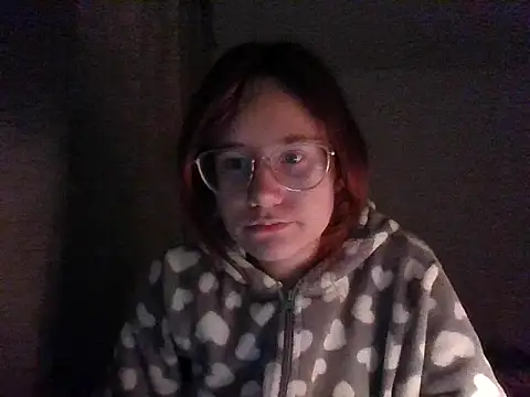 LuckySLove online show from January 13, 6:35 pm