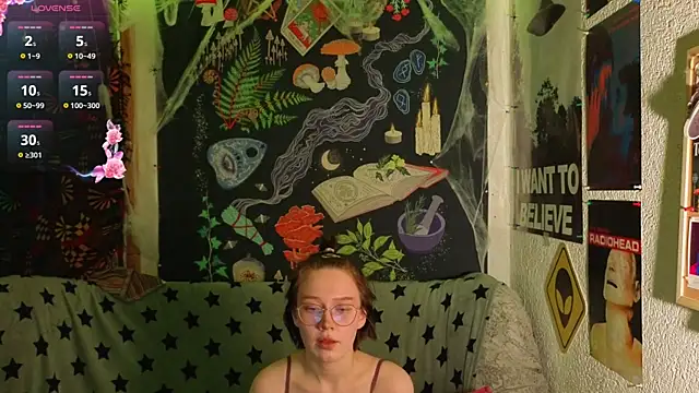 Snapshot of ReincarnatedAngel chatting on November 27, 8:55 pm ReincarnatedAngel online show from November 27, 8:55 pm