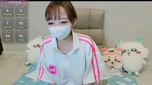 Snapshot of MIZUHO_05 chatting on December 1, 1:27 pm MIZUHO 05 online show from December 1, 1:27 pm